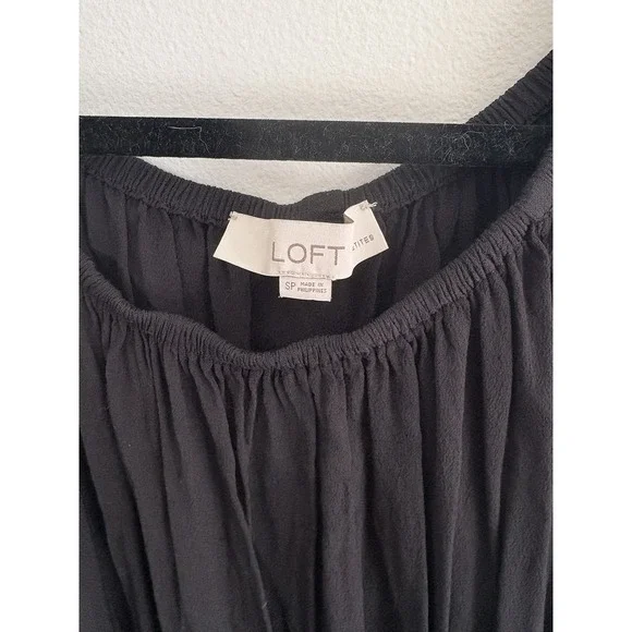 Loft Petites Black Short Sleeve Smocked Waist Romper Size SP Womens - Picture 5 of 6